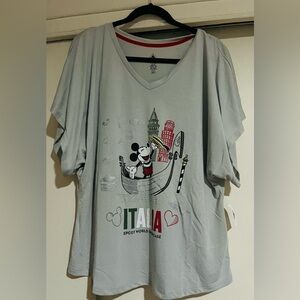 Mickey Mouse Italia (Epcot) world showcase grey blouse. New w/tags size L.